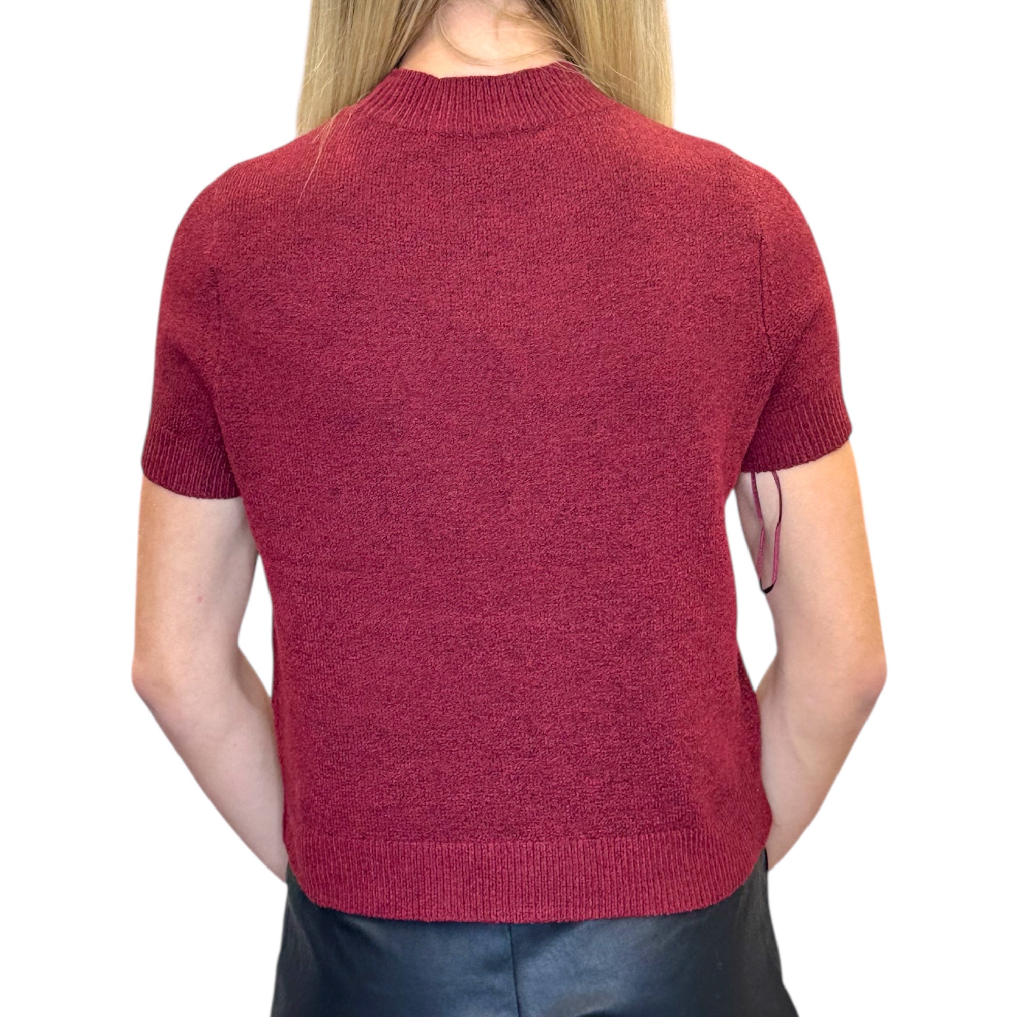 Vhari Mock Neck Top