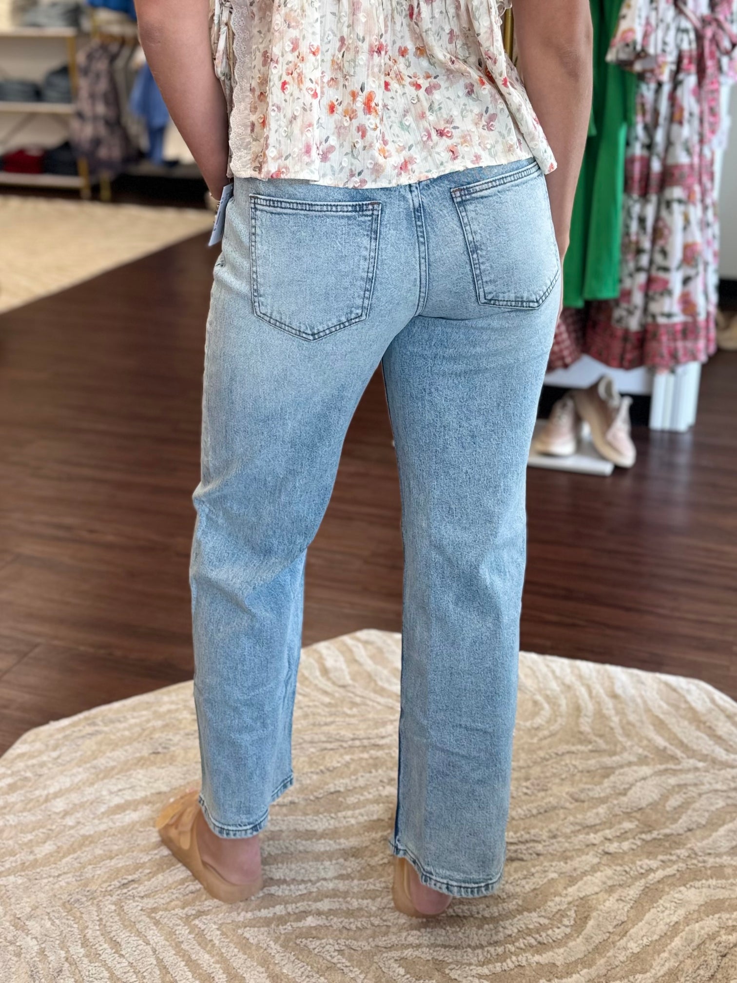 Selena Low Rise Baggy Straight Leg Jeans in Enthusiastic | Kut From the Kloth
