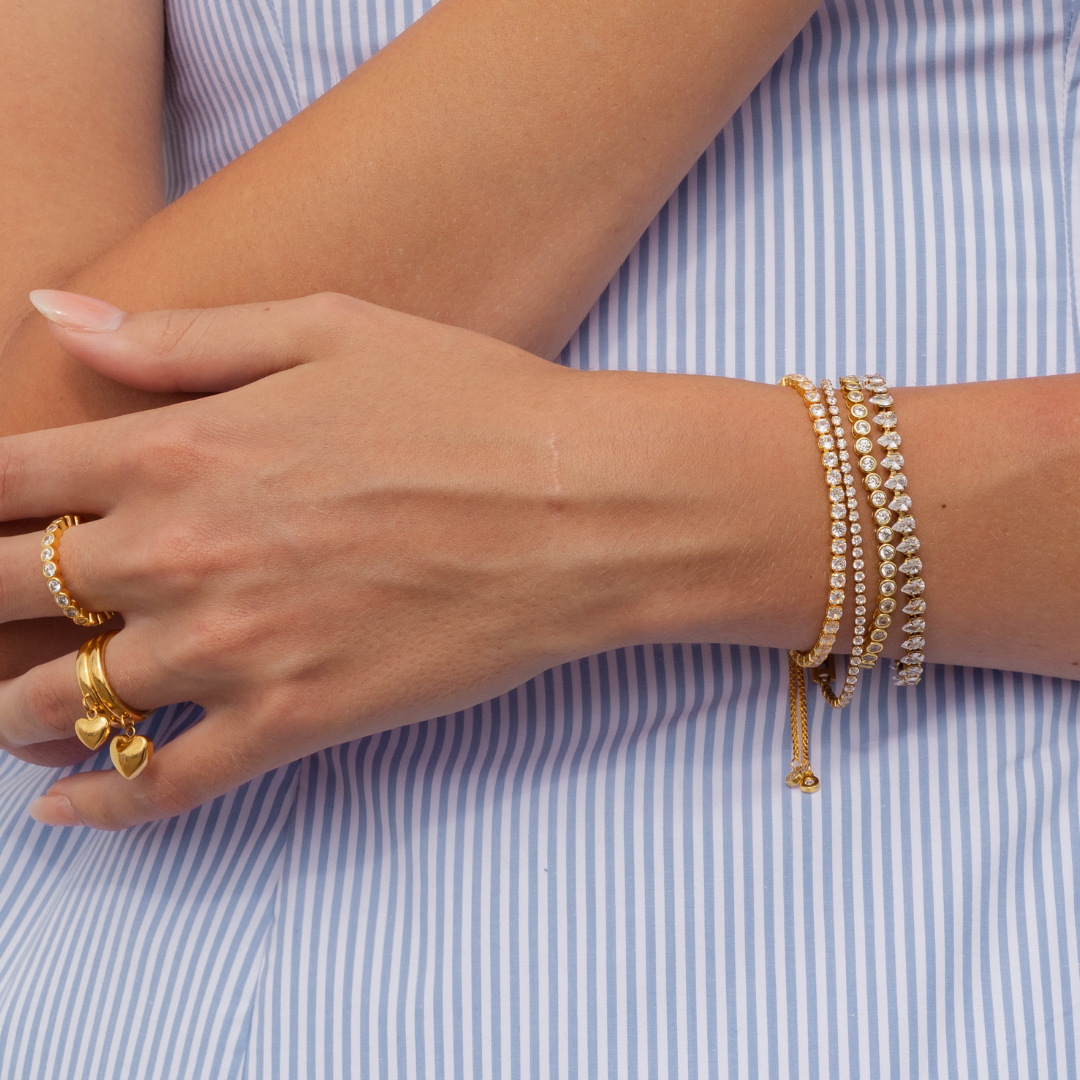 18K Gold Pull Tie Tennis Bracelet: Silver