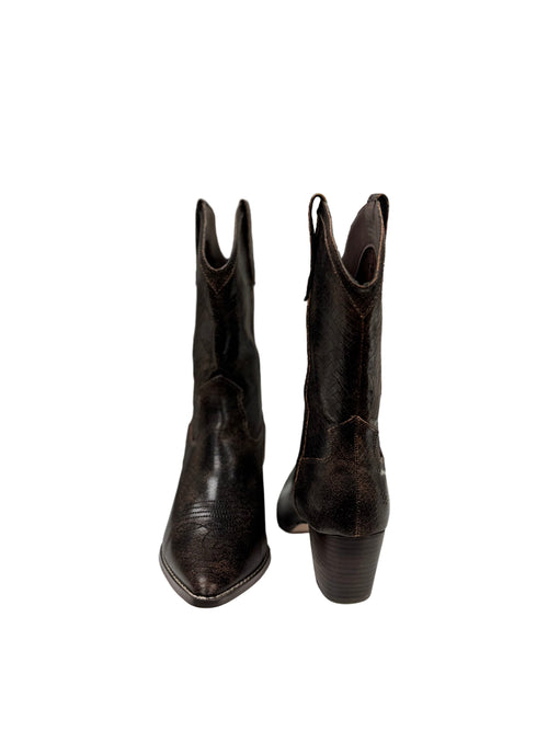 Benji Pointed Toe Western Pull On Boot