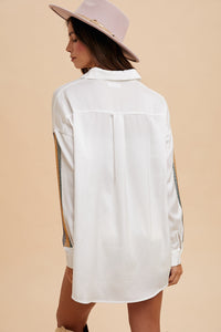 Mardi GrasStripe Sleeve Top