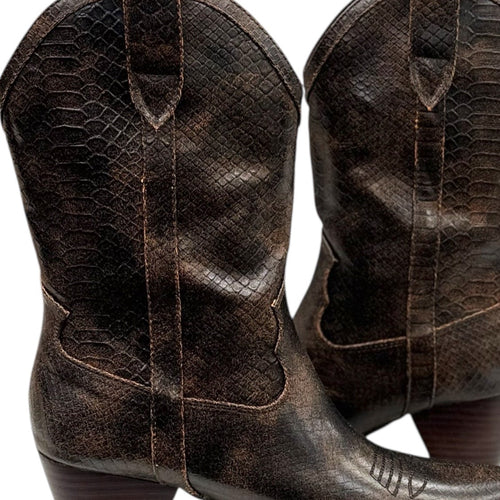 Benji Pointed Toe Western Pull On Boot