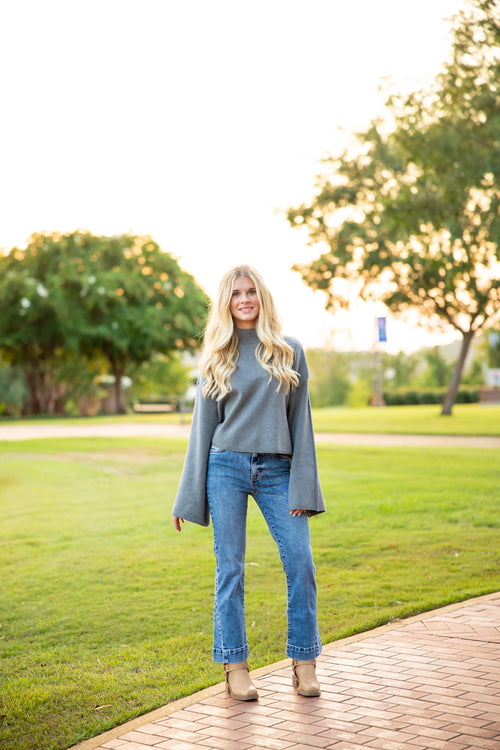 Chuck Cropped Turtleneck Wide Sleeve Viscose Sweater